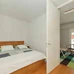 Appartement 4b *